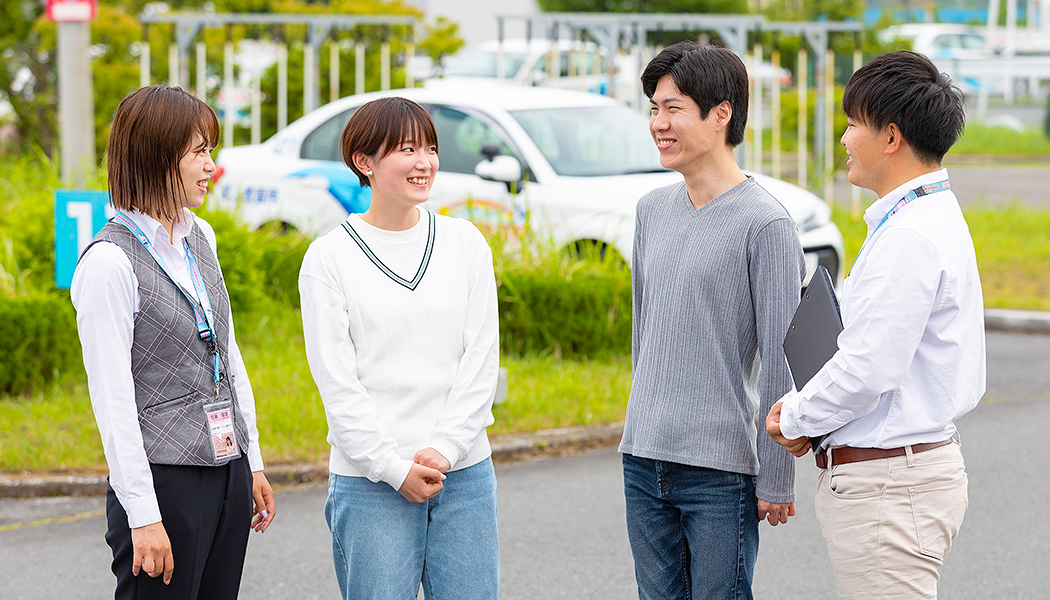 新卒採用 自動車学校